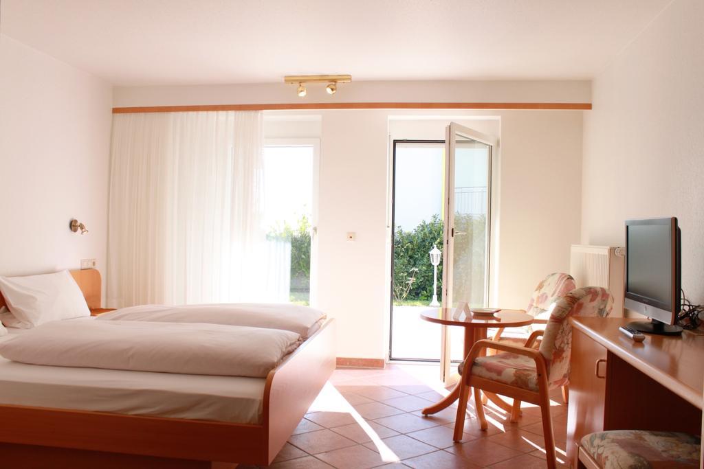 Hotel Garni Eden Meersburg Exterior foto